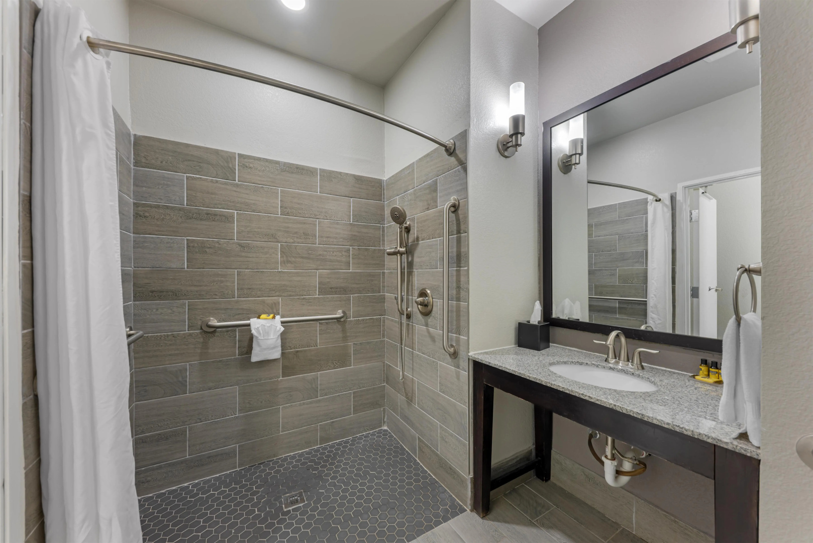 Foto - Best Western Plus Austin Airport Inn & Suites
