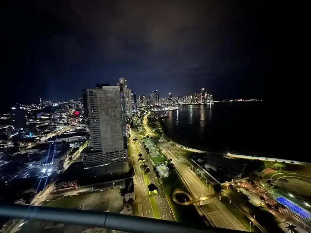 Foto - 40m Luxury Oceanview Room Hilton Area Rooftop Pool