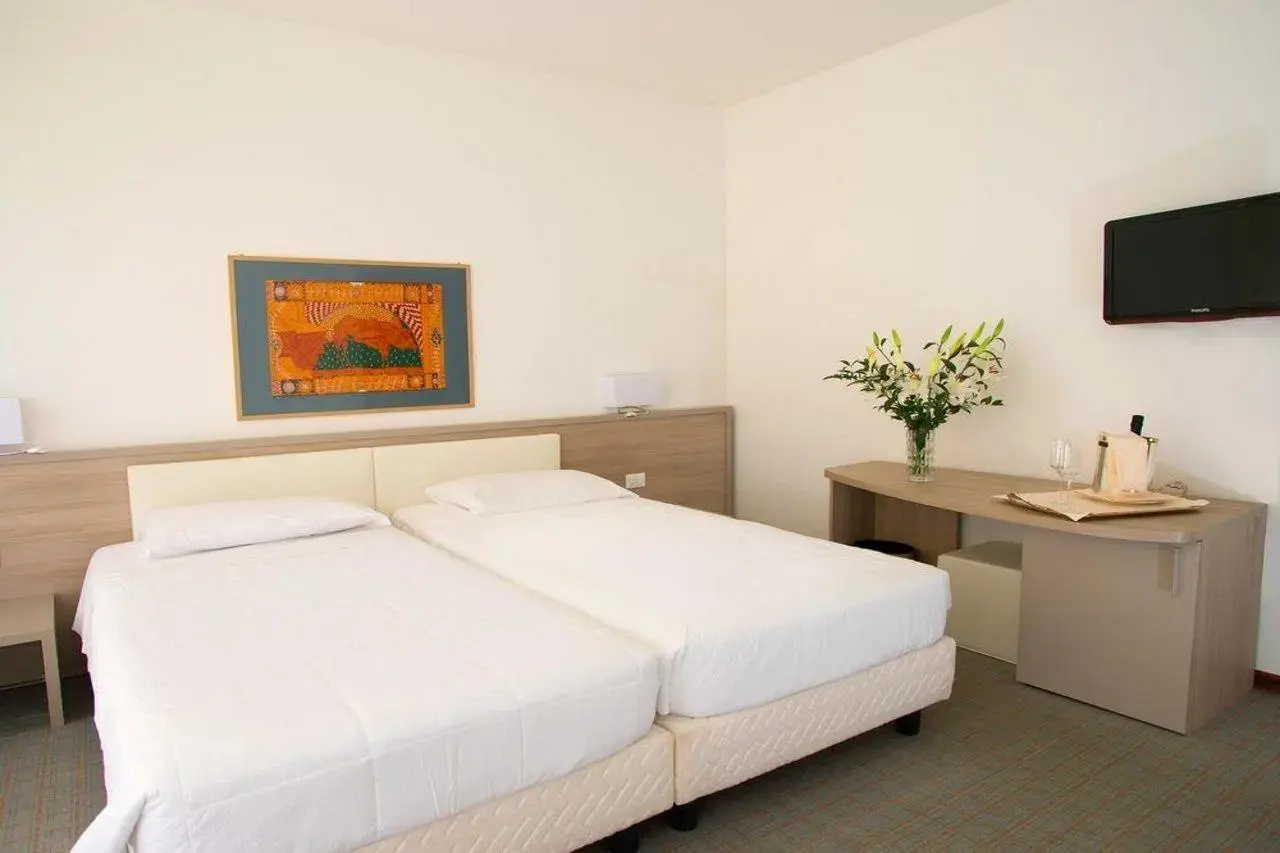 Photo - Hotel President