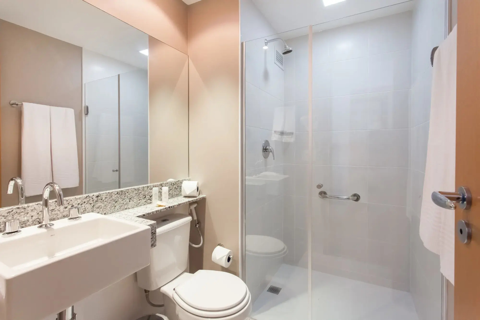 Photo - eSuites Belo Horizonte Minascasa