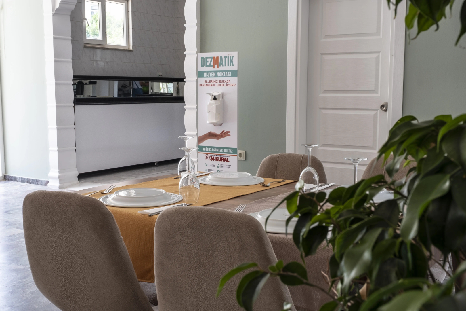 Foto - Si̇de Spri̇ng