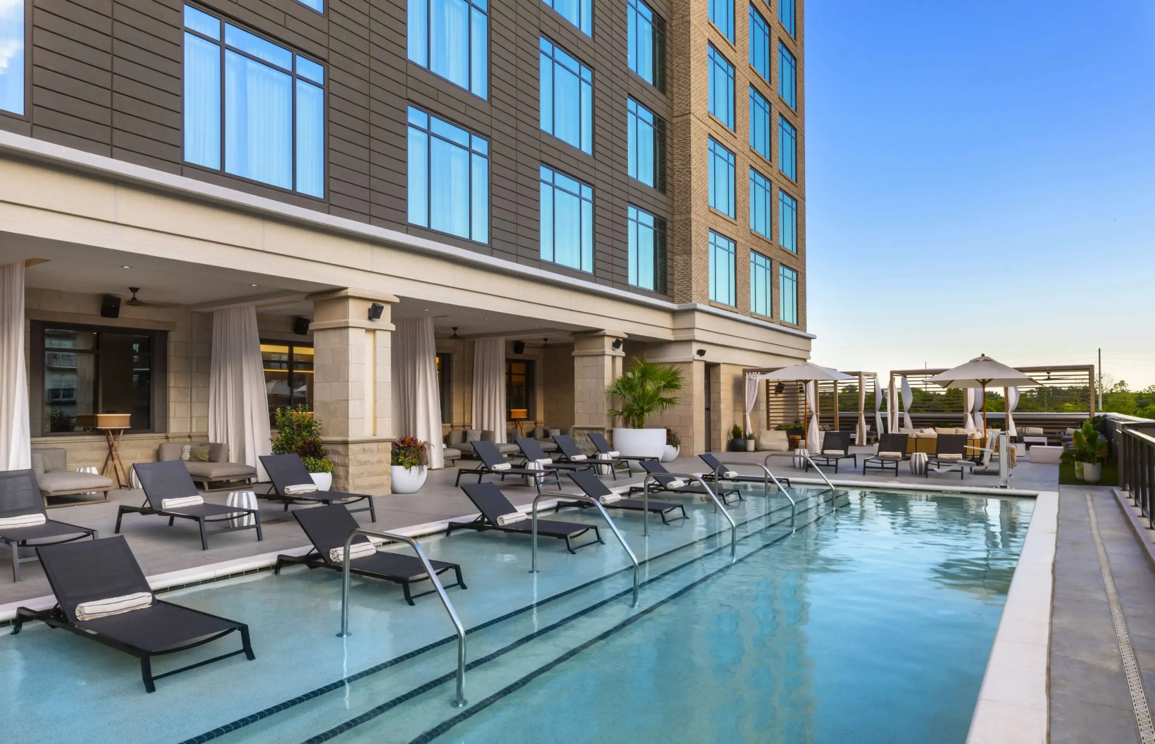 Photo - Thompson Savannah, by Hyatt