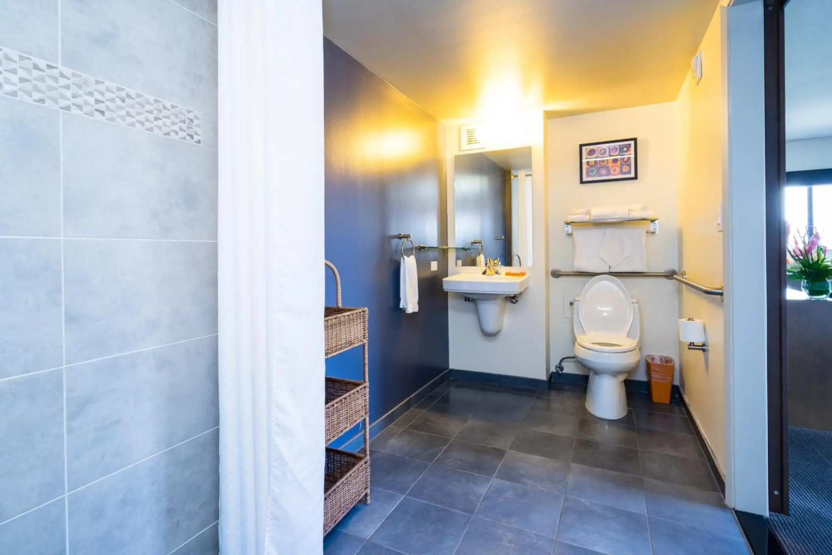 Photo - VIVE Hotel Waikiki