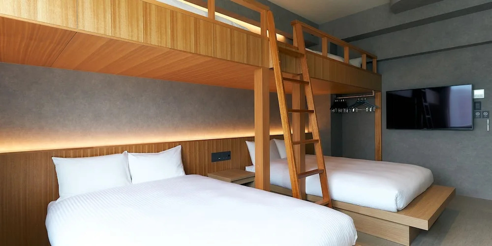 Foto - LACER OKINAWA NAHA Tomariport