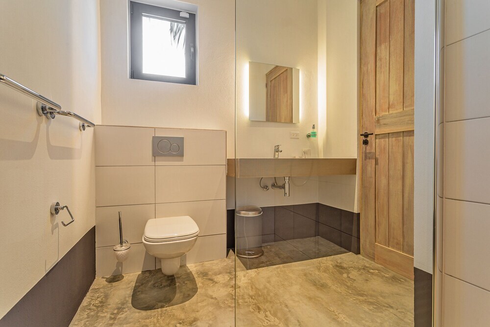 Photo - Luxurious OCEAN VIEW Getaway