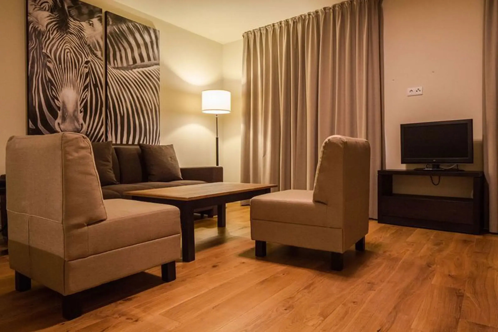 Foto - Mondrian Suites Berlin am Checkpoint Charlie