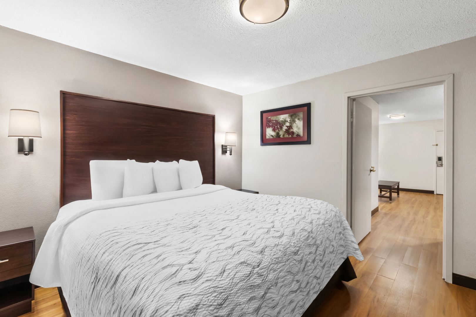 Photo - Red Roof PLUS+ & Suites Atlanta Airport South