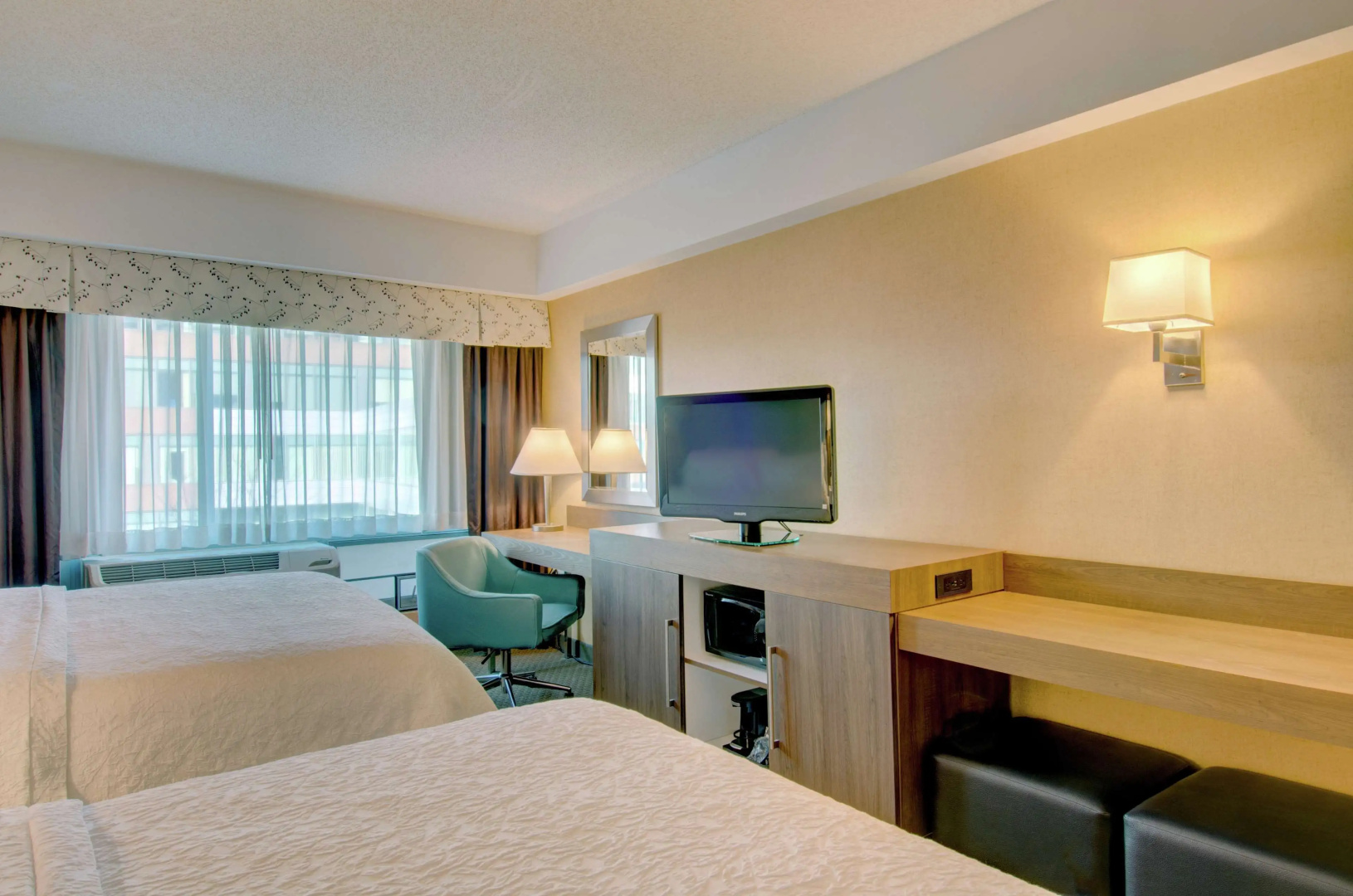 Foto - Hampton Inn & Suites Boston Crosstown Center