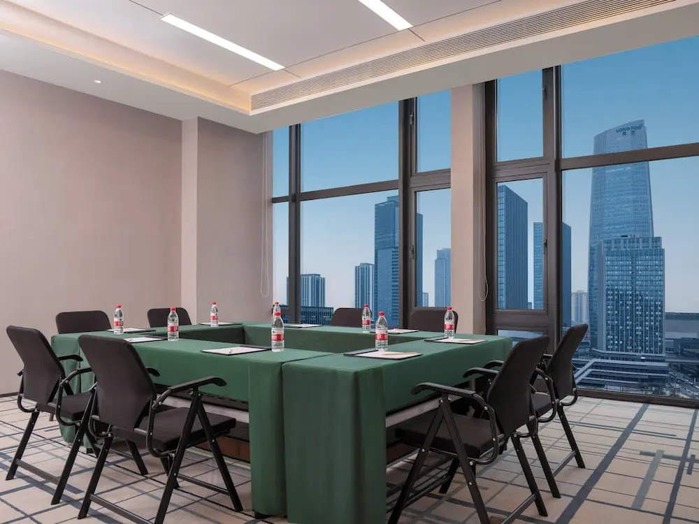 Photo - Holiday Inn Express Chongqing Central Park by IHG