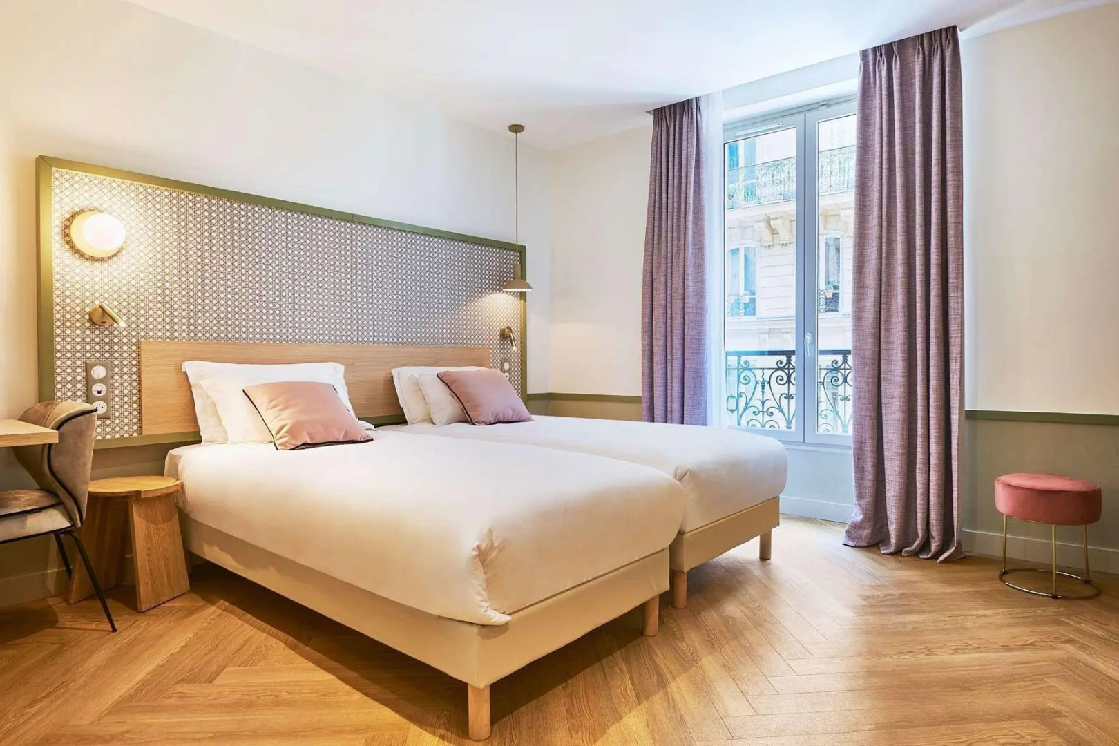 Photo - Hôtel Cervantes by Happyculture