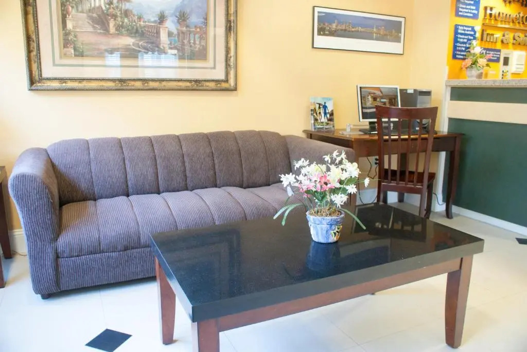 Foto - Hometown Inn & Suites Jacksonville Butler Blvd./Southpoint