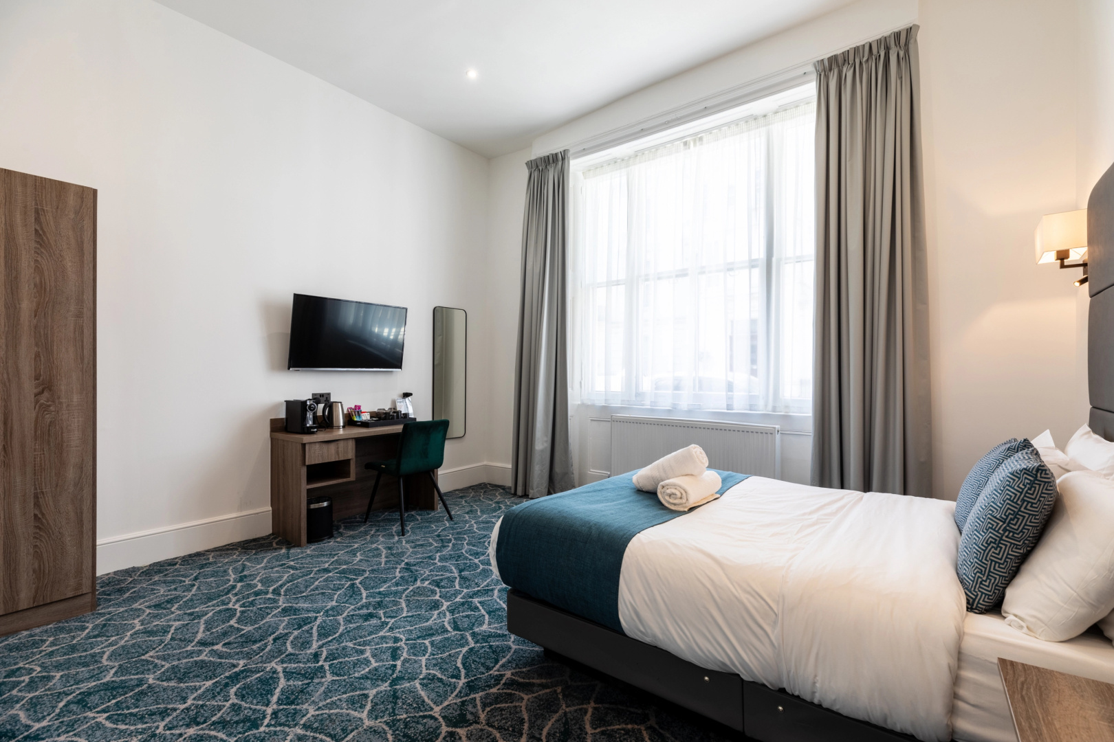 Photo - The J Hyde Park Hotel