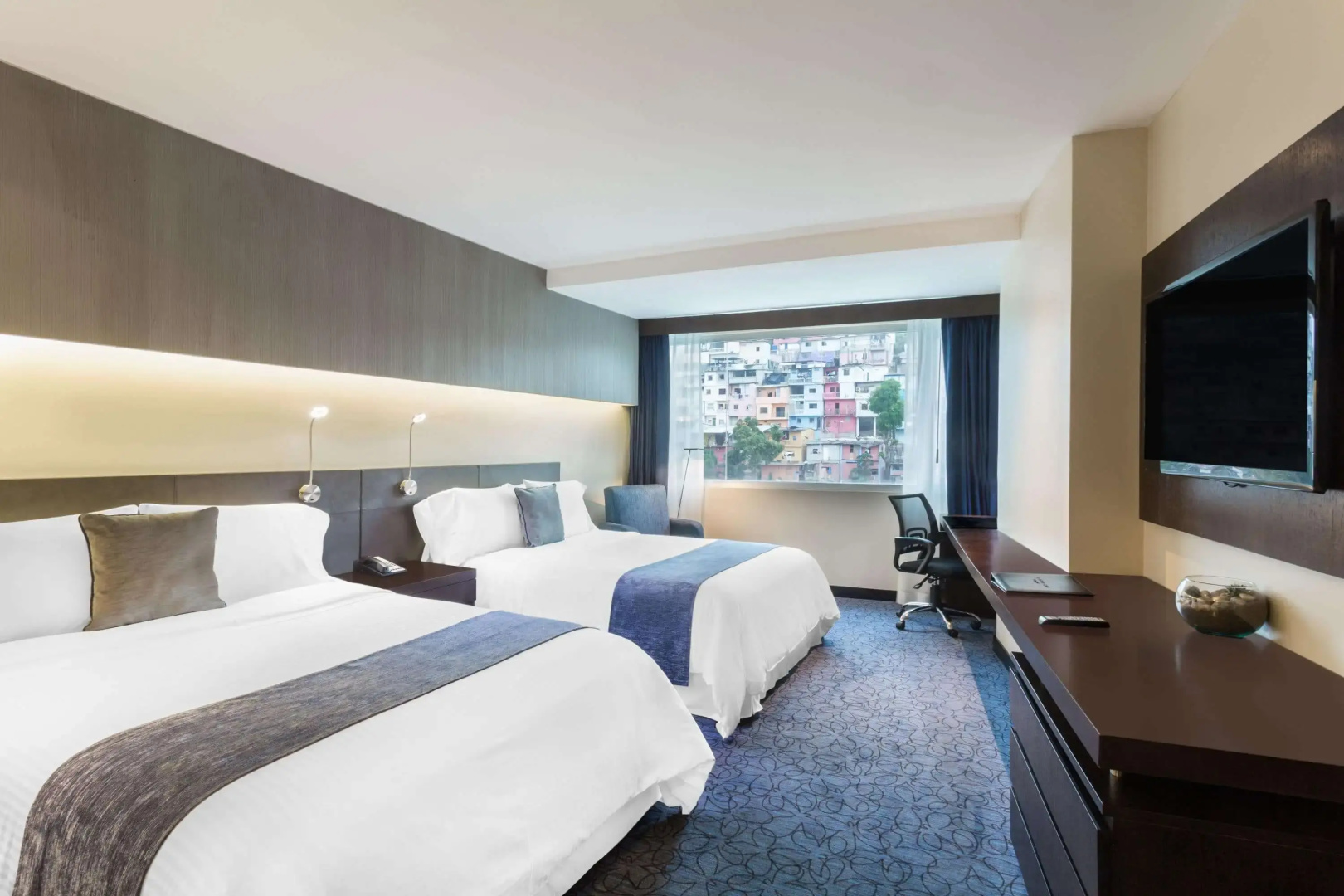 Photo - Wyndham Guayaquil, Puerto Santa Ana