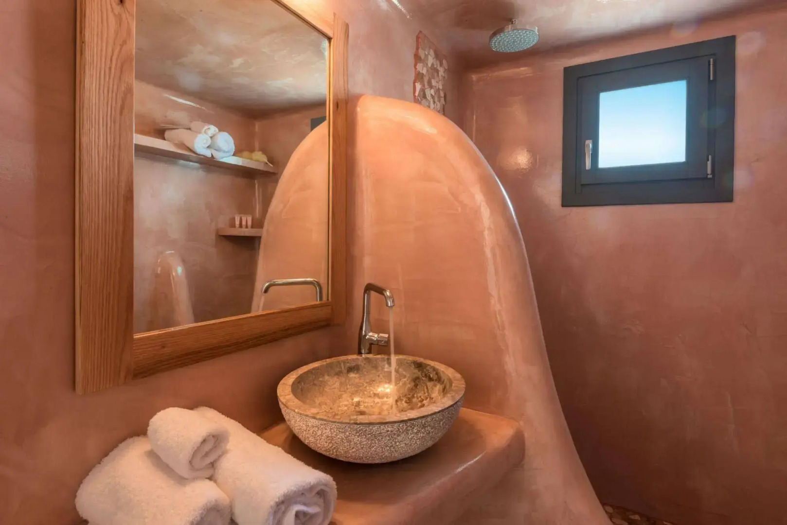 Photo - Aspronisi Luxury Villa with Caldera View