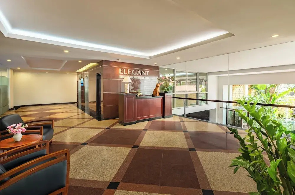 Foto - Elegant Suites Central