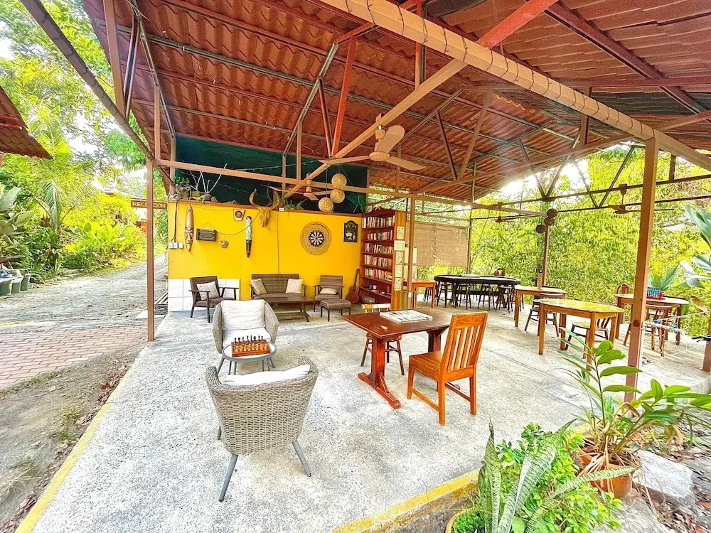 Photo - Hotel Tres Banderas