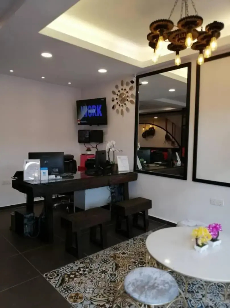 Photo - M Design Hotel @ Taman Pertama