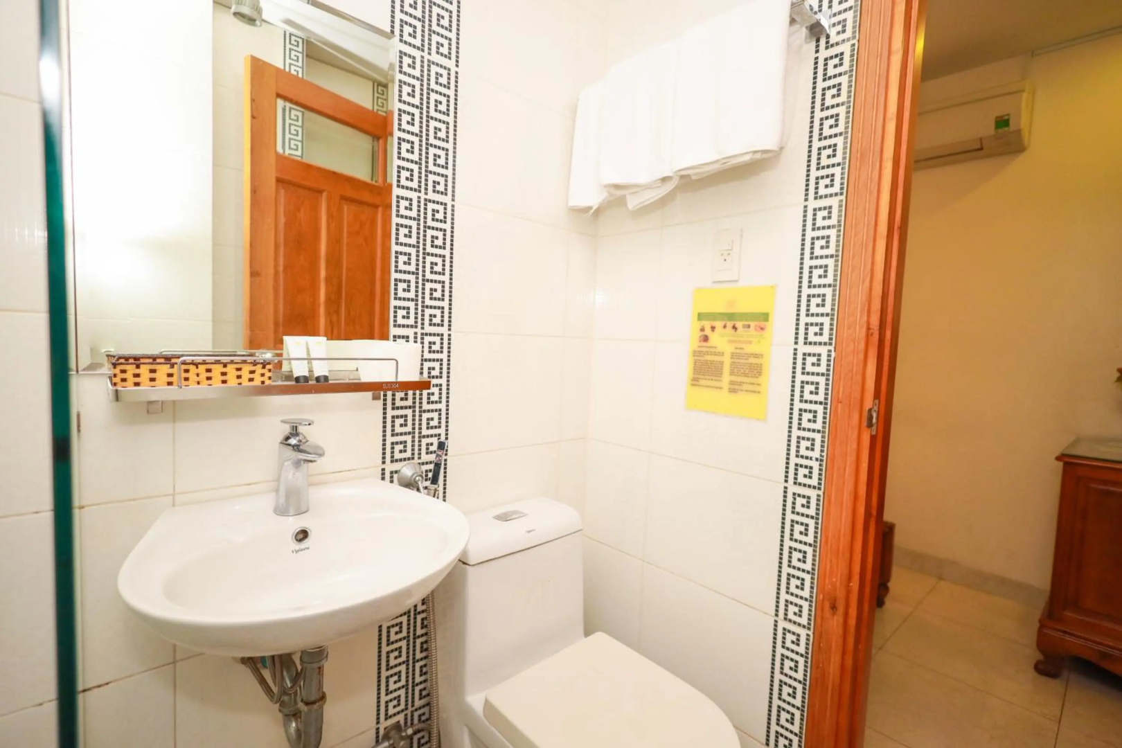 Foto - SAZI Erato Hotel - Free Airport & Breakfast