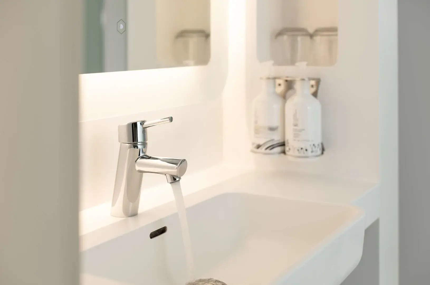 Photo - YOTEL Edinburgh