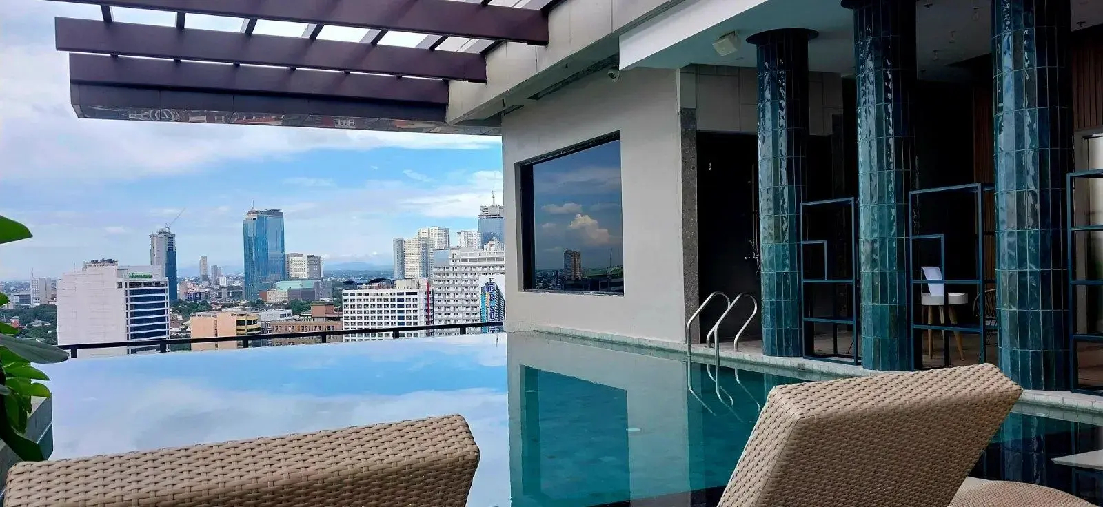 Photo - Harolds Hotel Quezon City