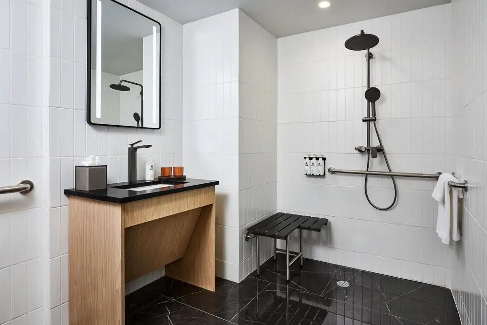 Photo - The George Manhattan, Tapestry Collection By Hilton