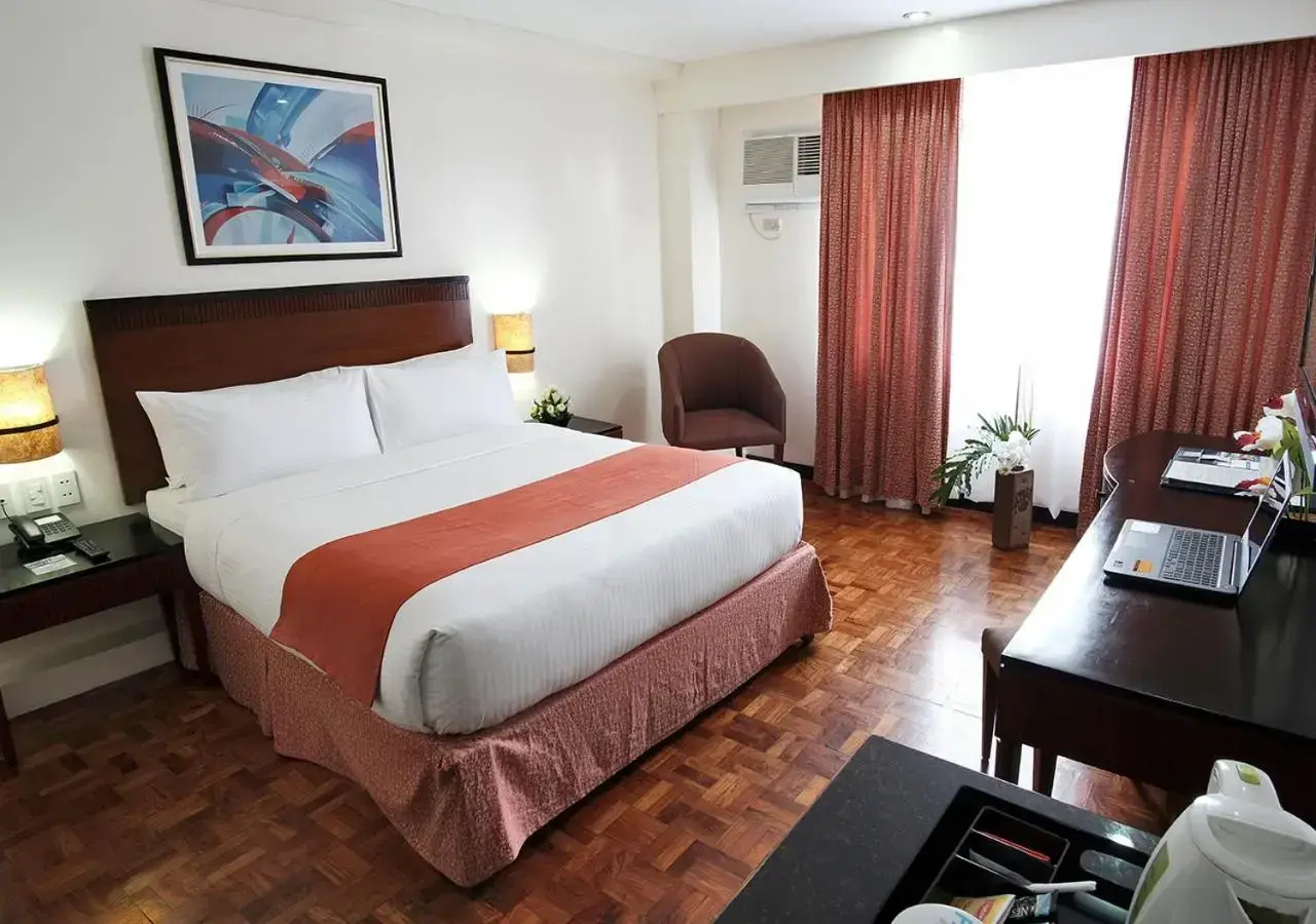 Foto - Fersal Hotel Neptune Makati