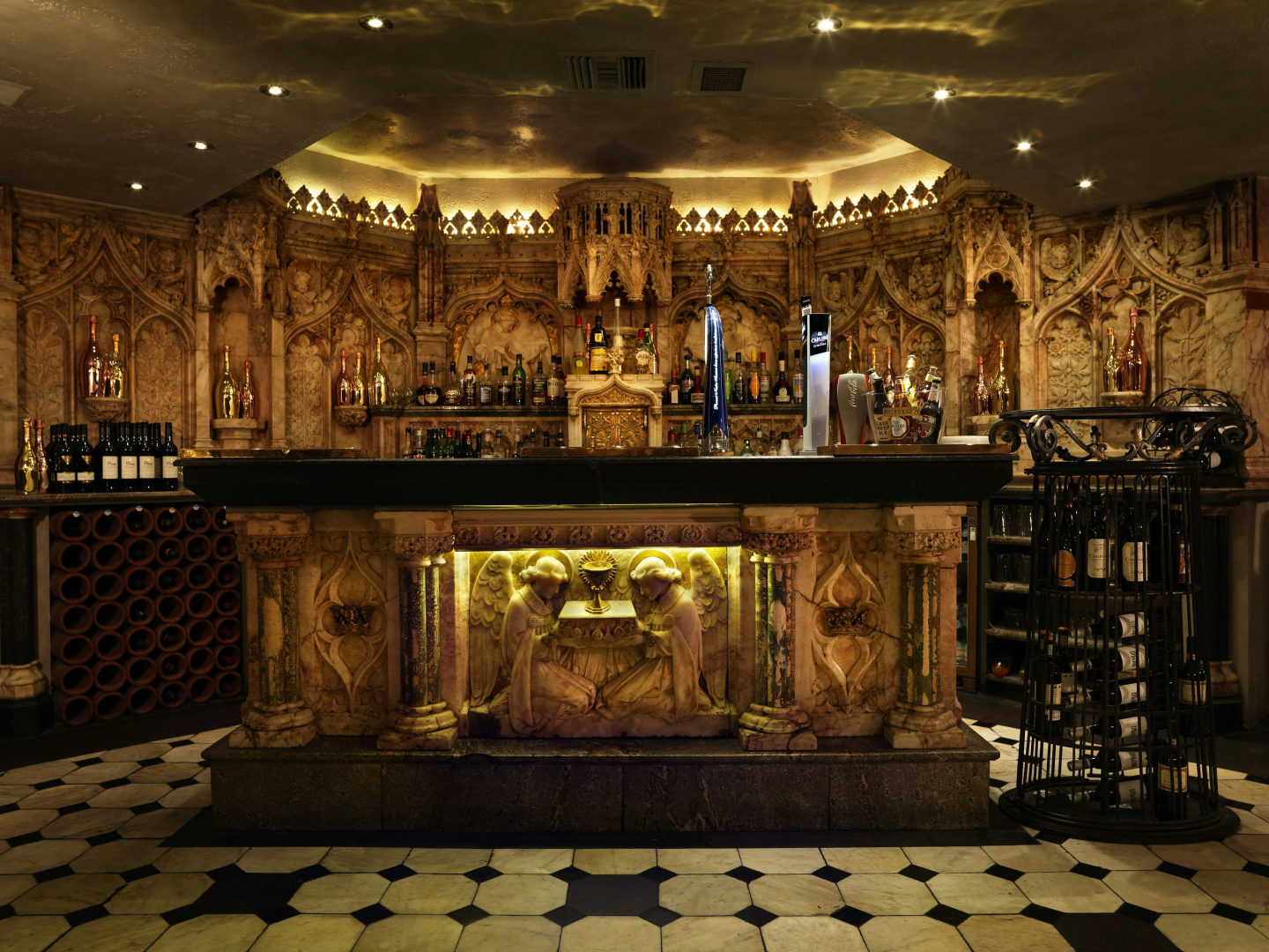 Photo - The Royal Toby Hotel