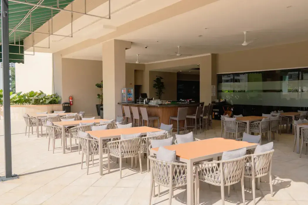 Photo - Waymore Hotel Spa & Casino