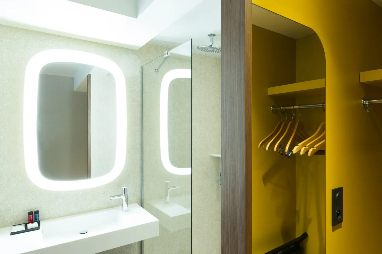Foto - Hotel Oceania Paris Porte de Versailles