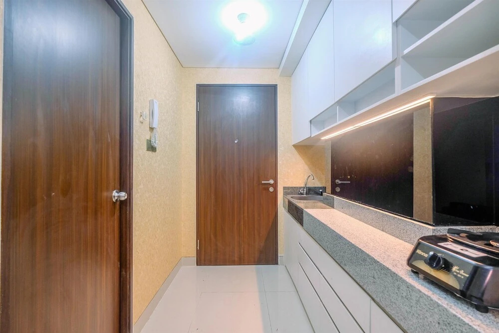 Homey and Comfort Living Studio Apartment Transpark Cibubur