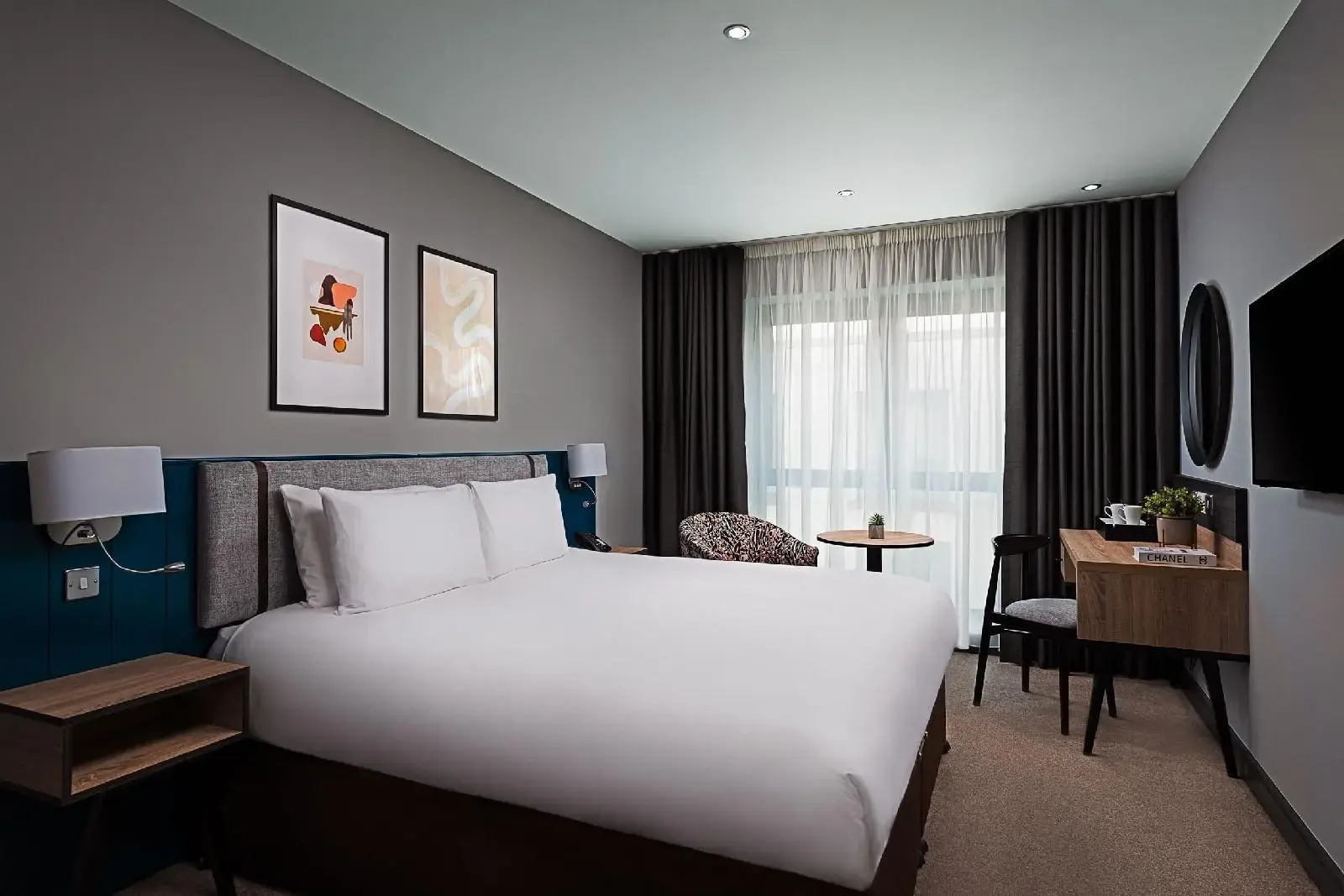 Photo - The George Limerick Hotel