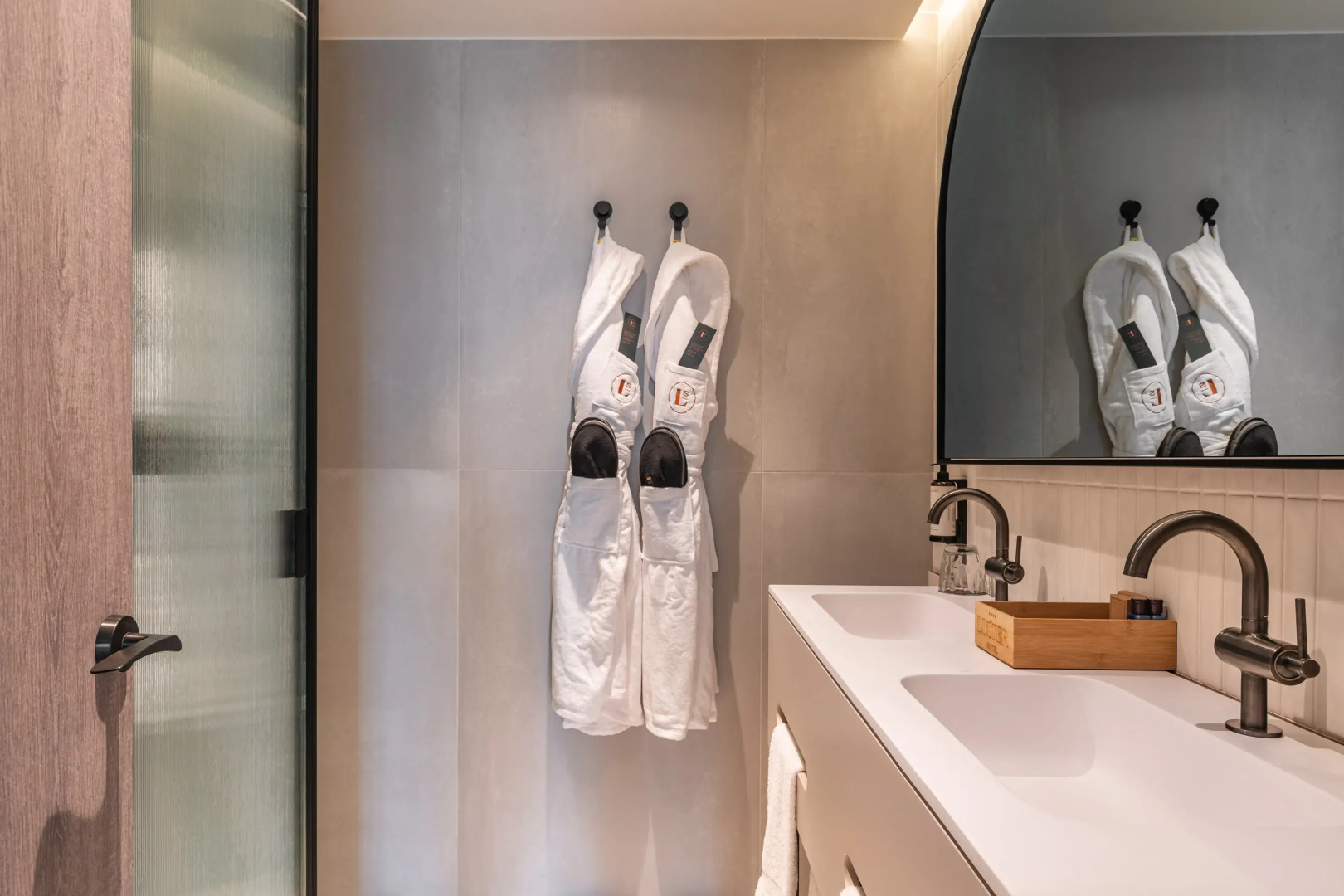 Photo - LUSTER Hotel