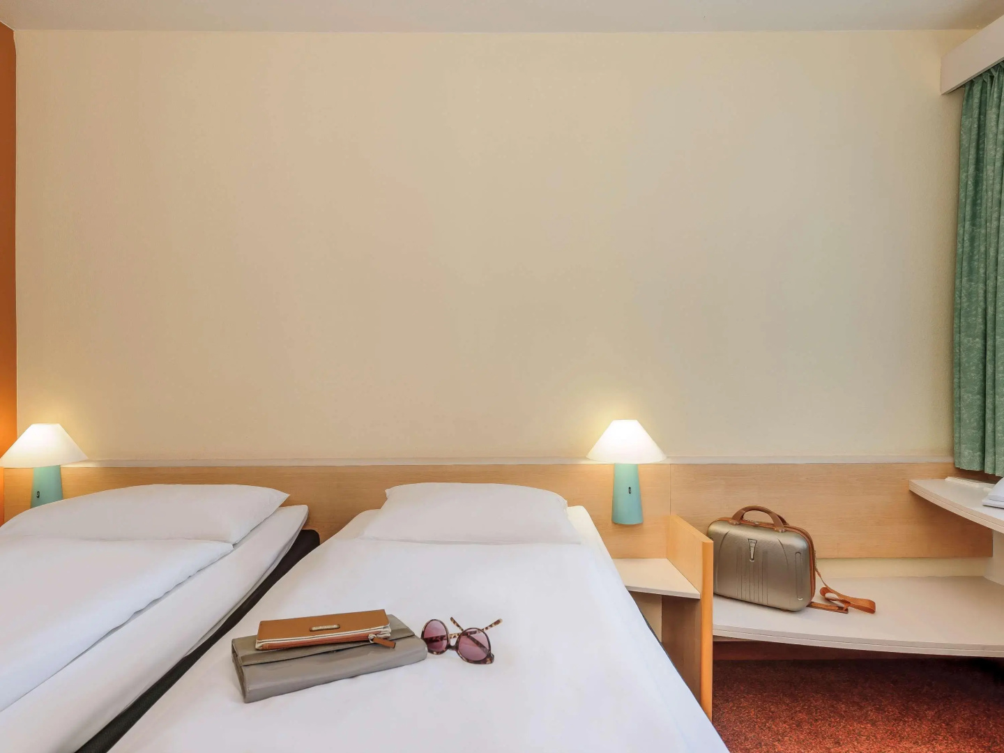 Foto - B&B HOTEL Wuppertal City-Süd