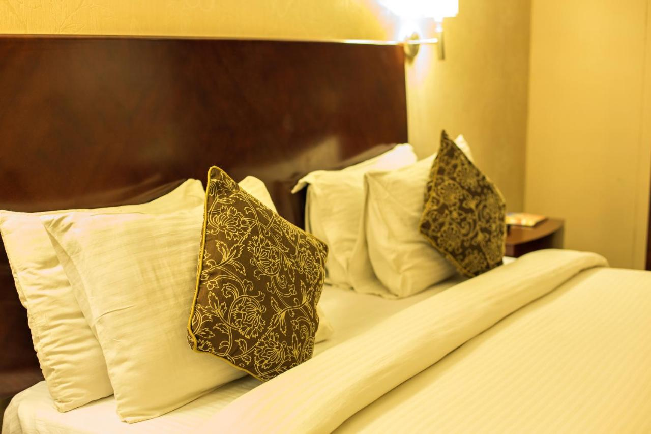 Foto - Vesta Maurya Palace
