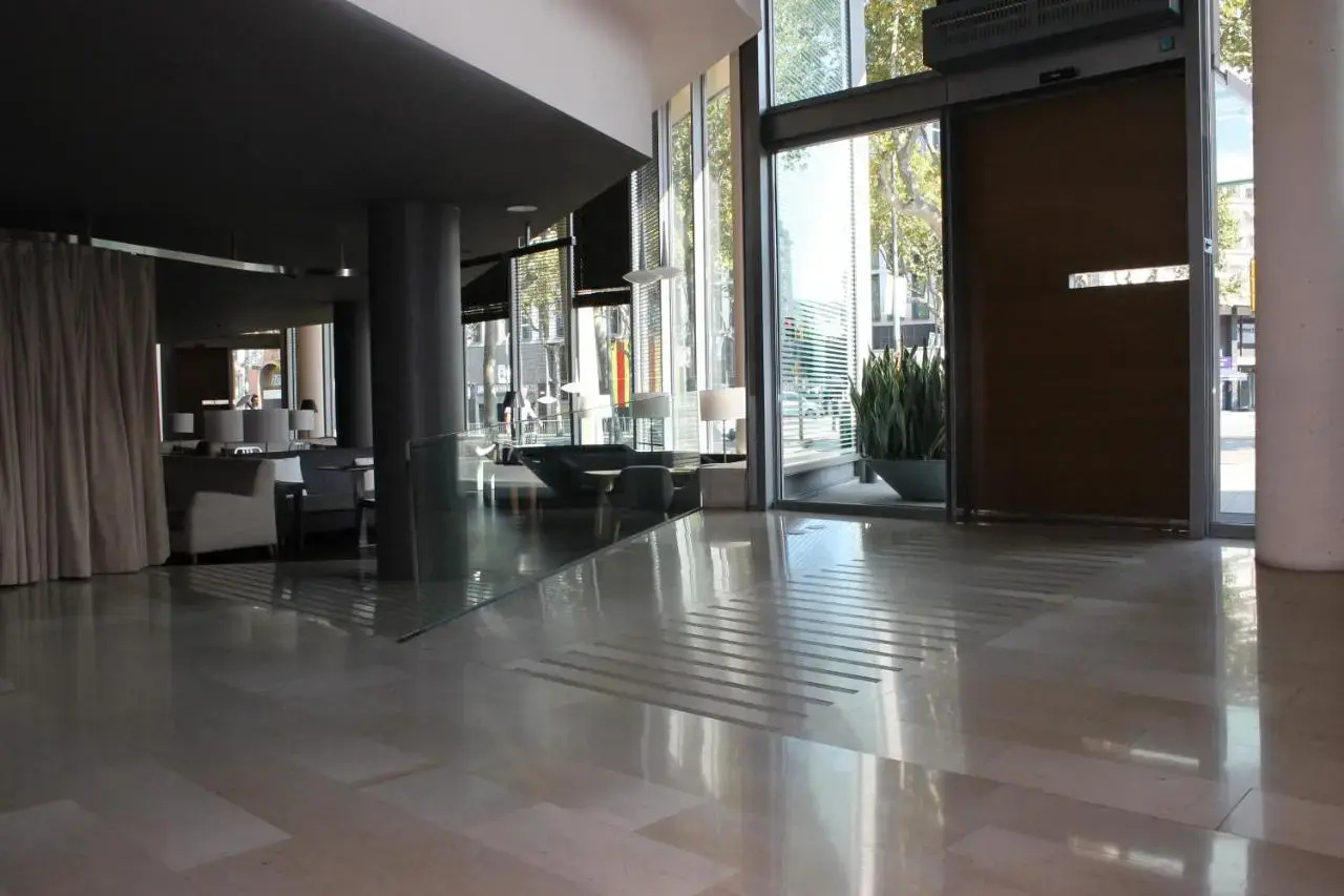 Photo - B-Hotel