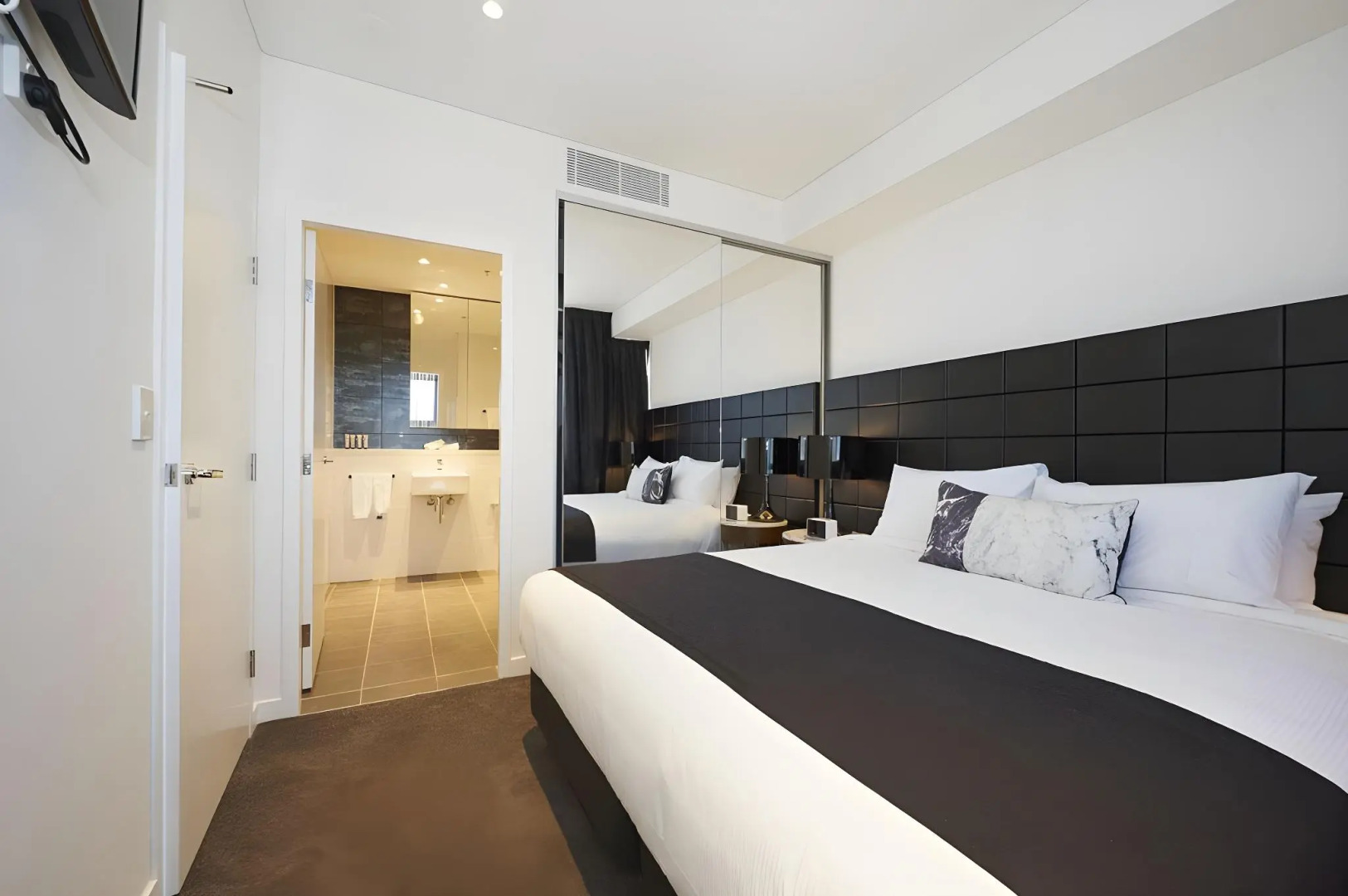 Photo - Silkari Suites at Chatswood