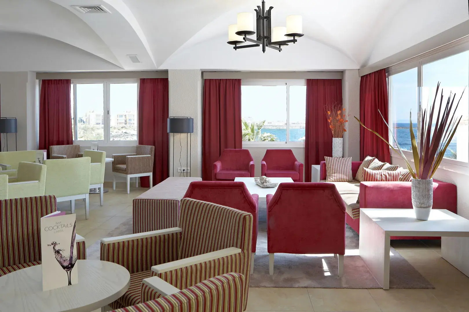 Photo - Universal Hotel Romantica