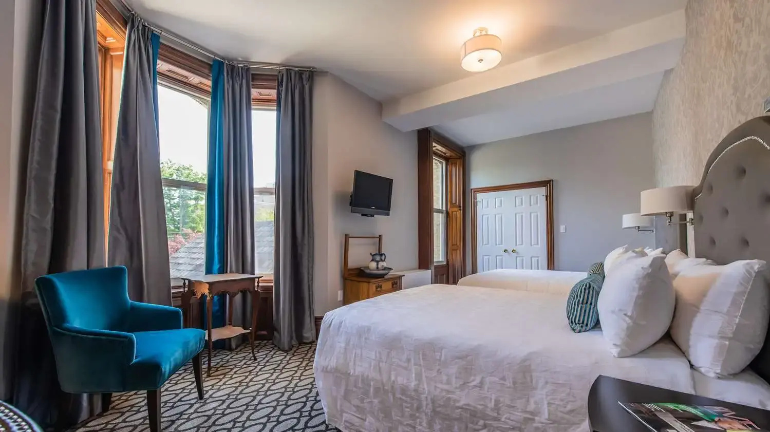 Photo - Idlewyld Inn & Spa