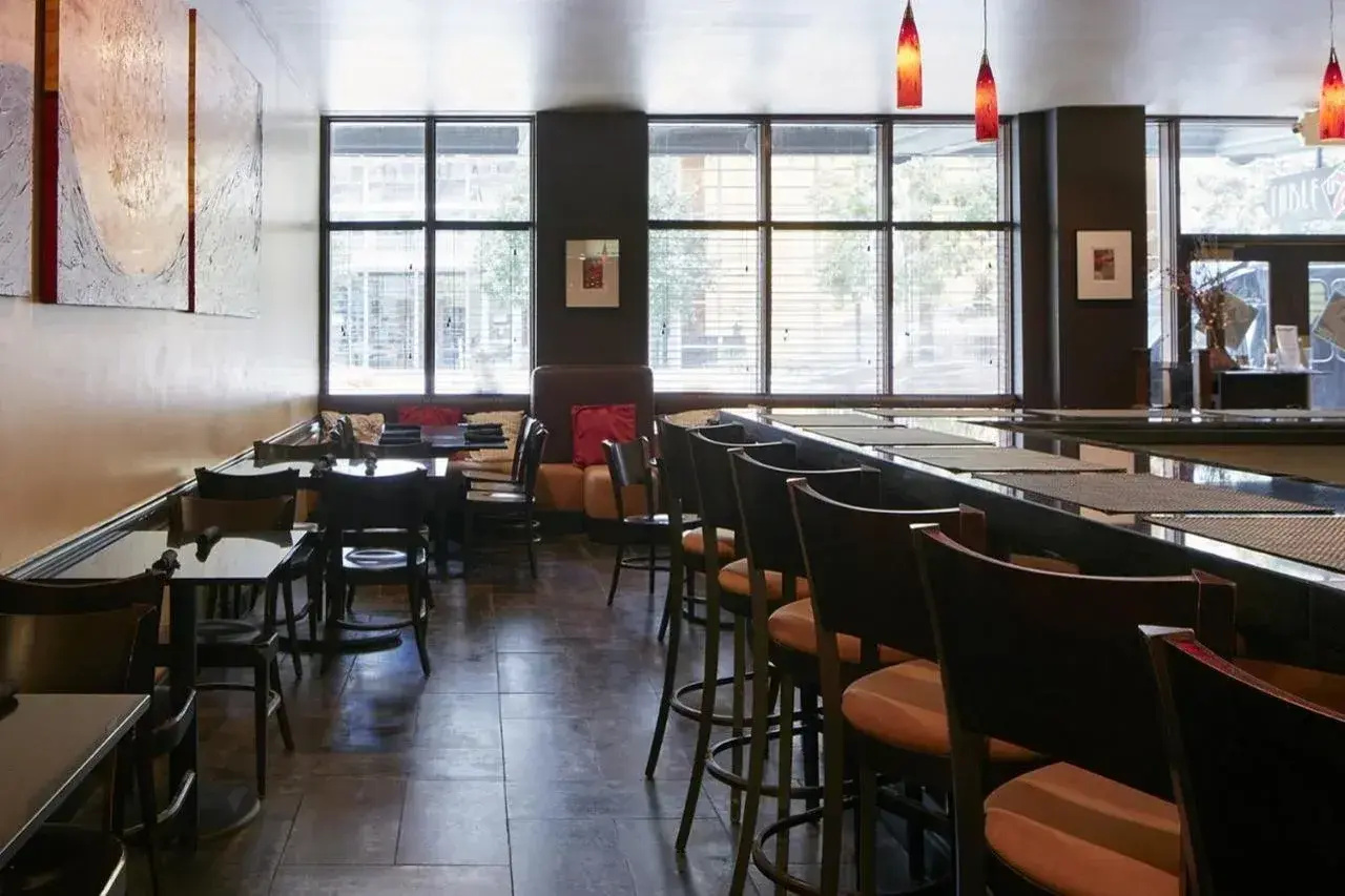 Photo - Club Quarters Hotel Downtown, Houston