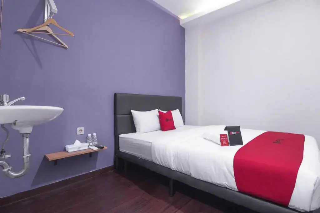 Foto - RedDoorz near ITC Mangga Dua