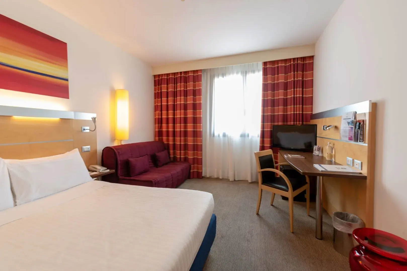 Photo - Best Western Palace Inn Hotel