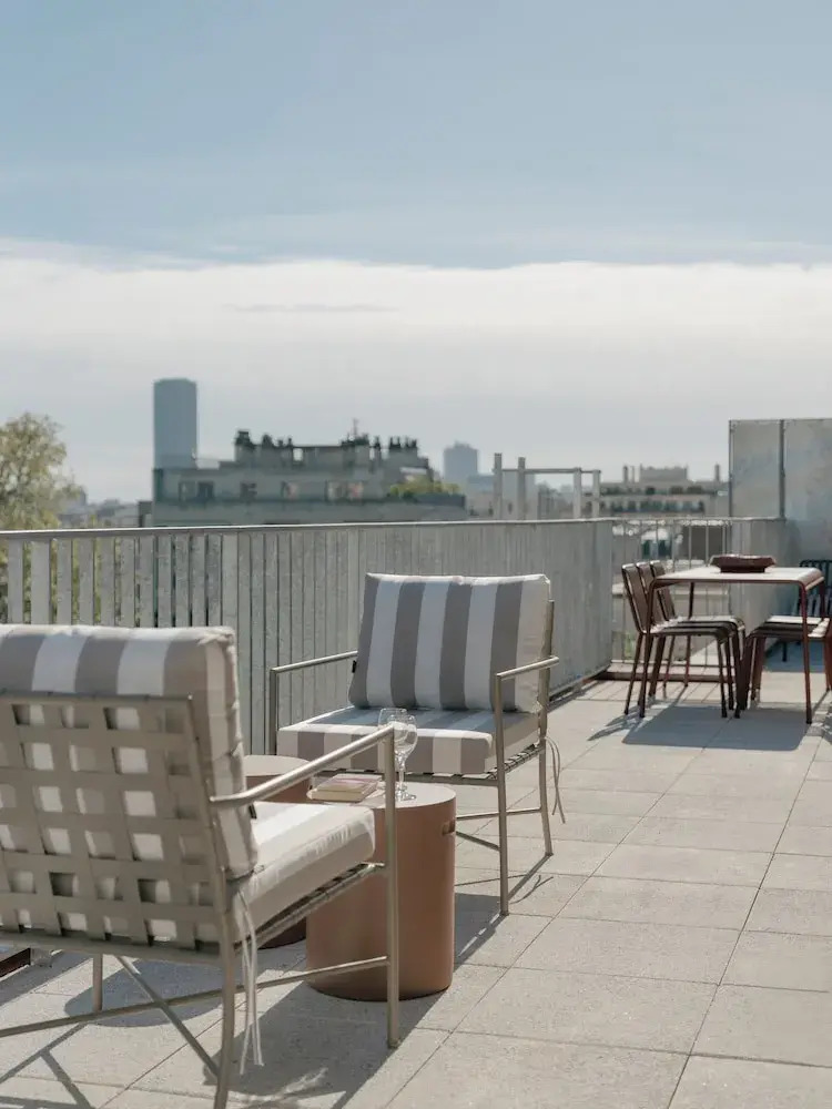 Foto - Edgar Suites - Église