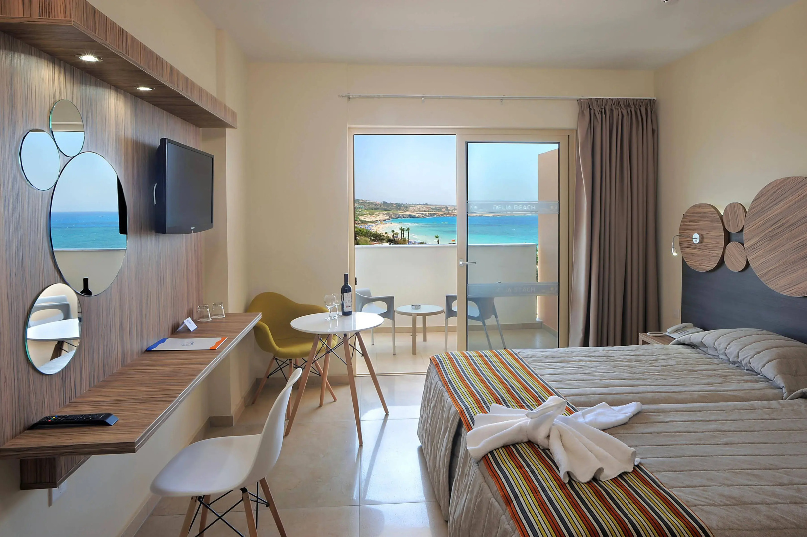Foto - Nelia Beach Hotel & Spa