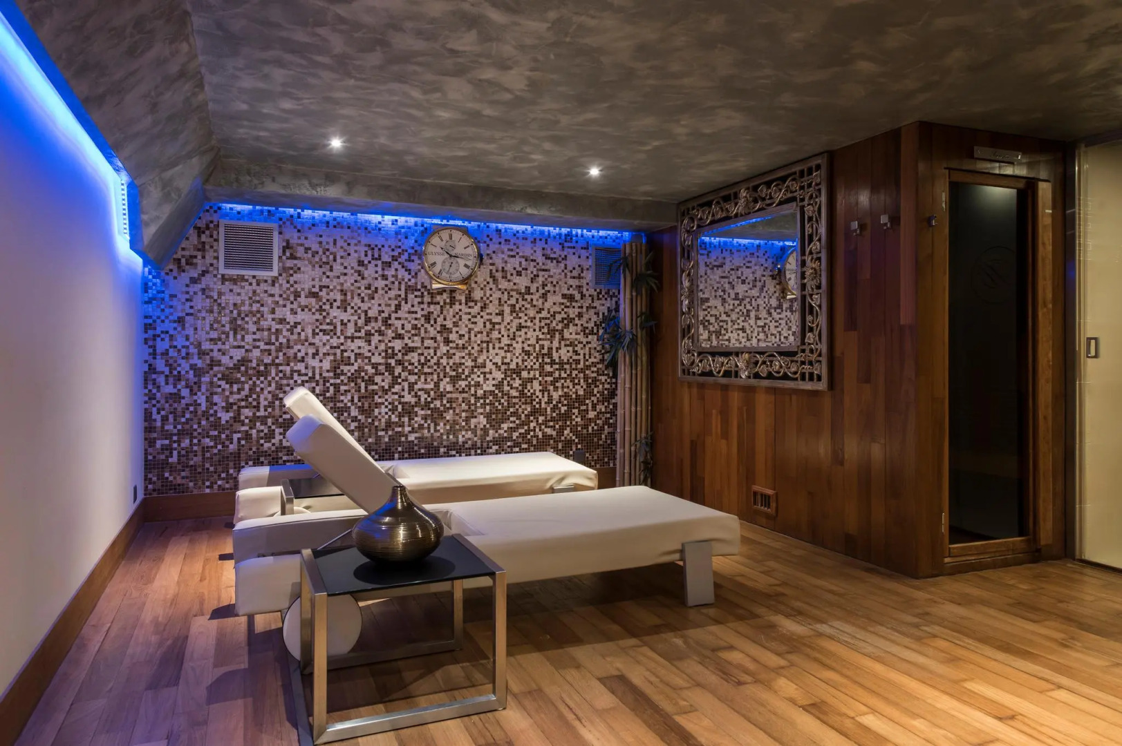 Photo - Hotel Bristol