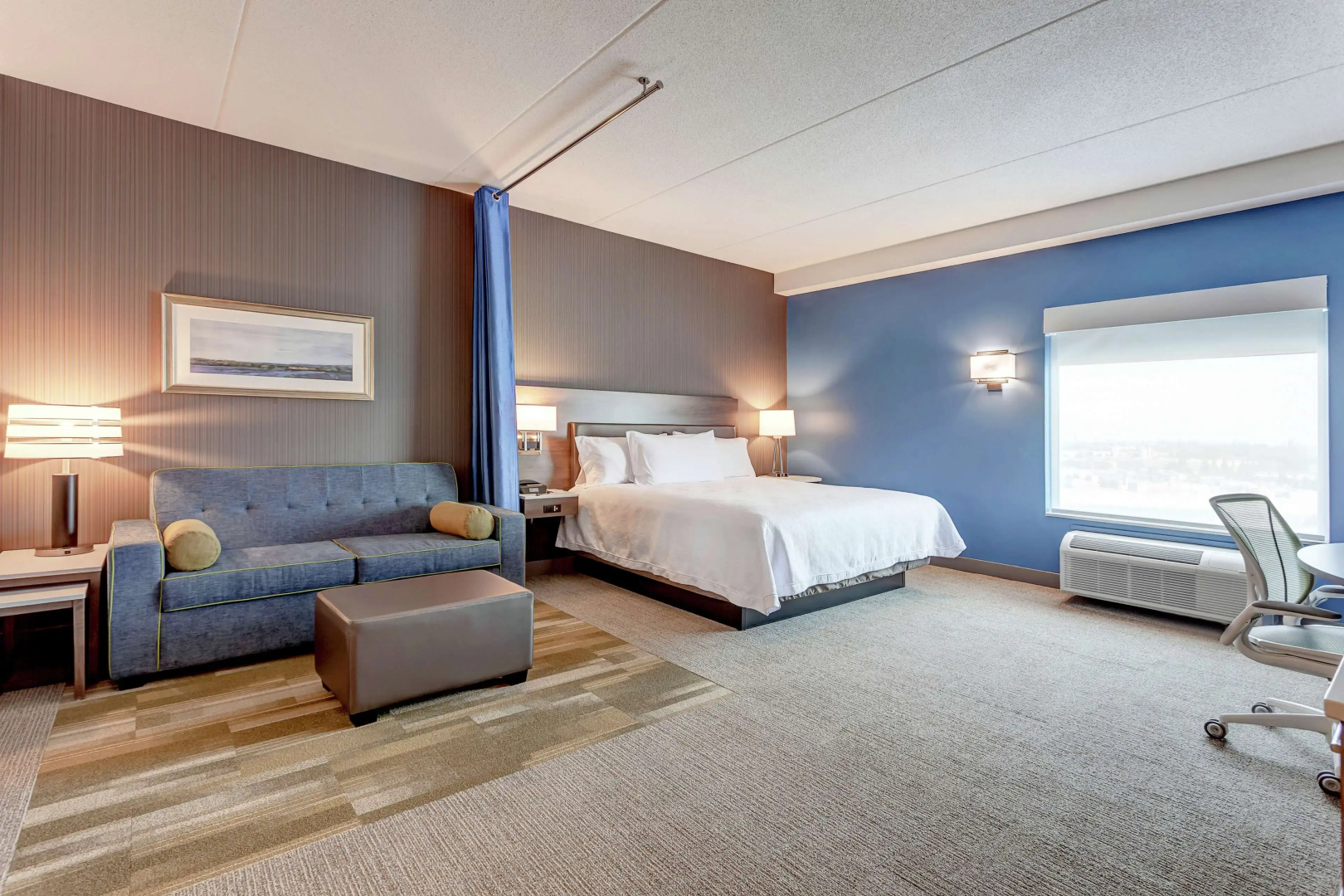Photo - Home2 Suites By Hilton Toronto/Brampton, On