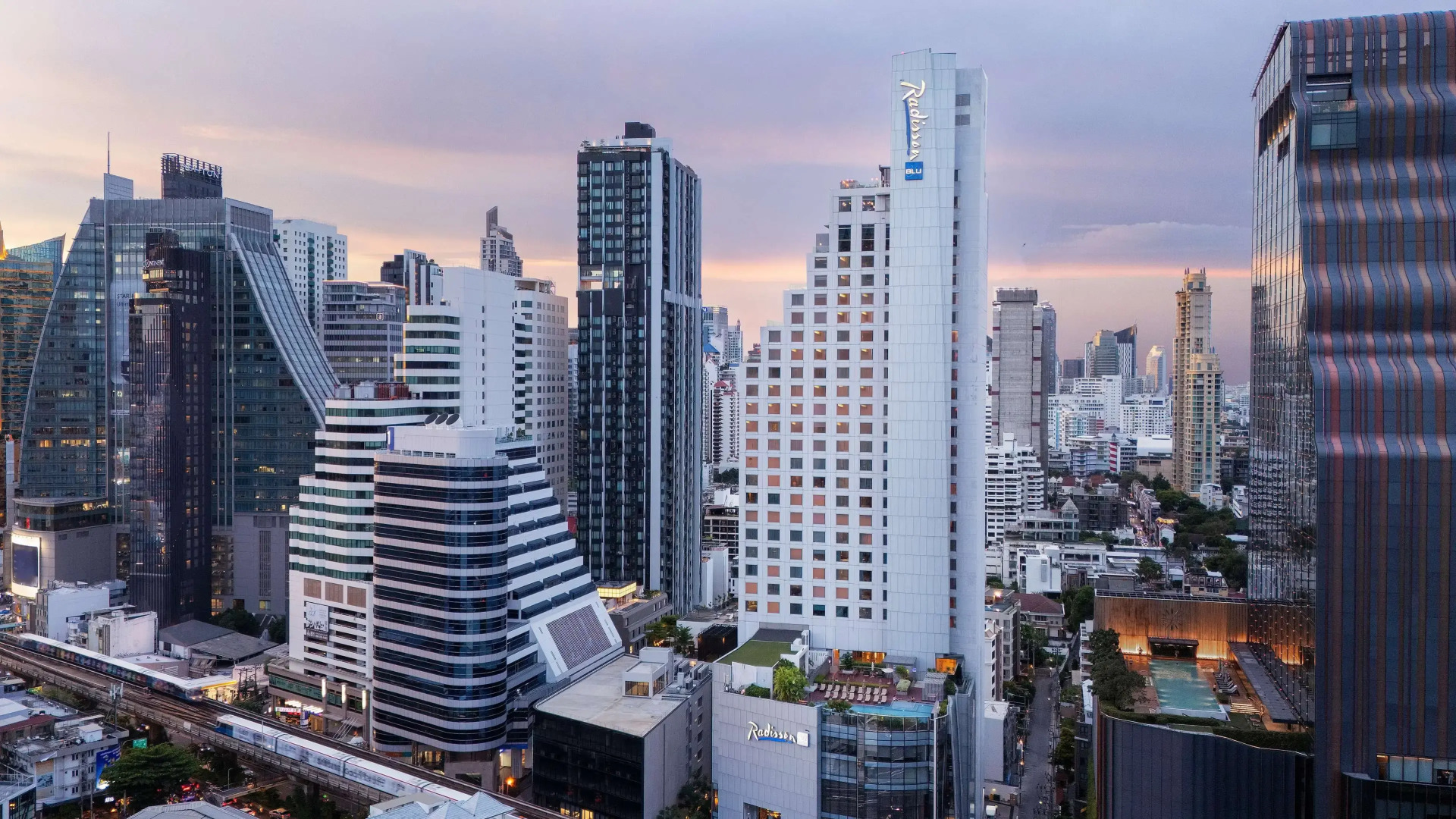 Photo - Radisson Blu Plaza Bangkok