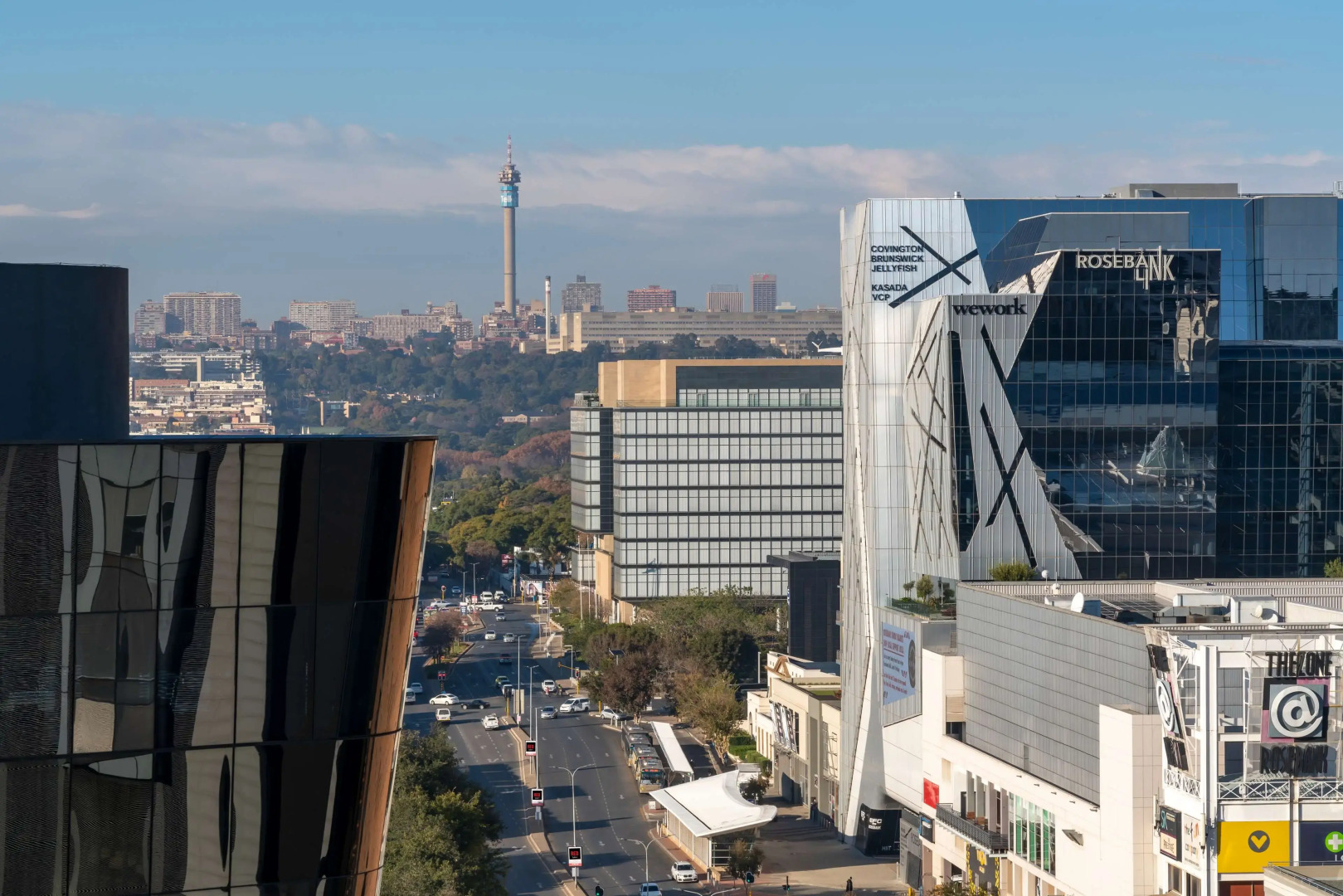 Photo - Radisson RED Hotel Johannesburg Rosebank