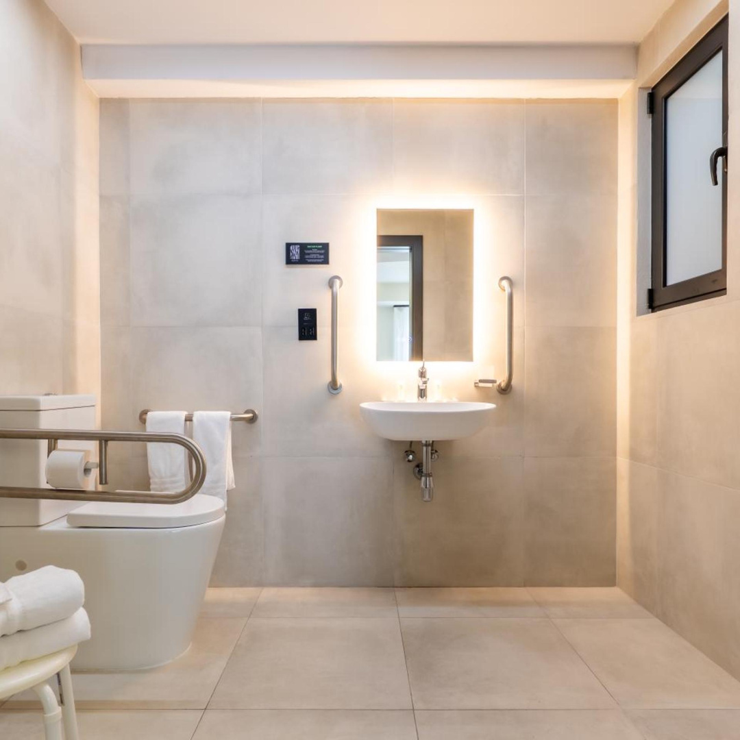 Photo - Onyx Hotel