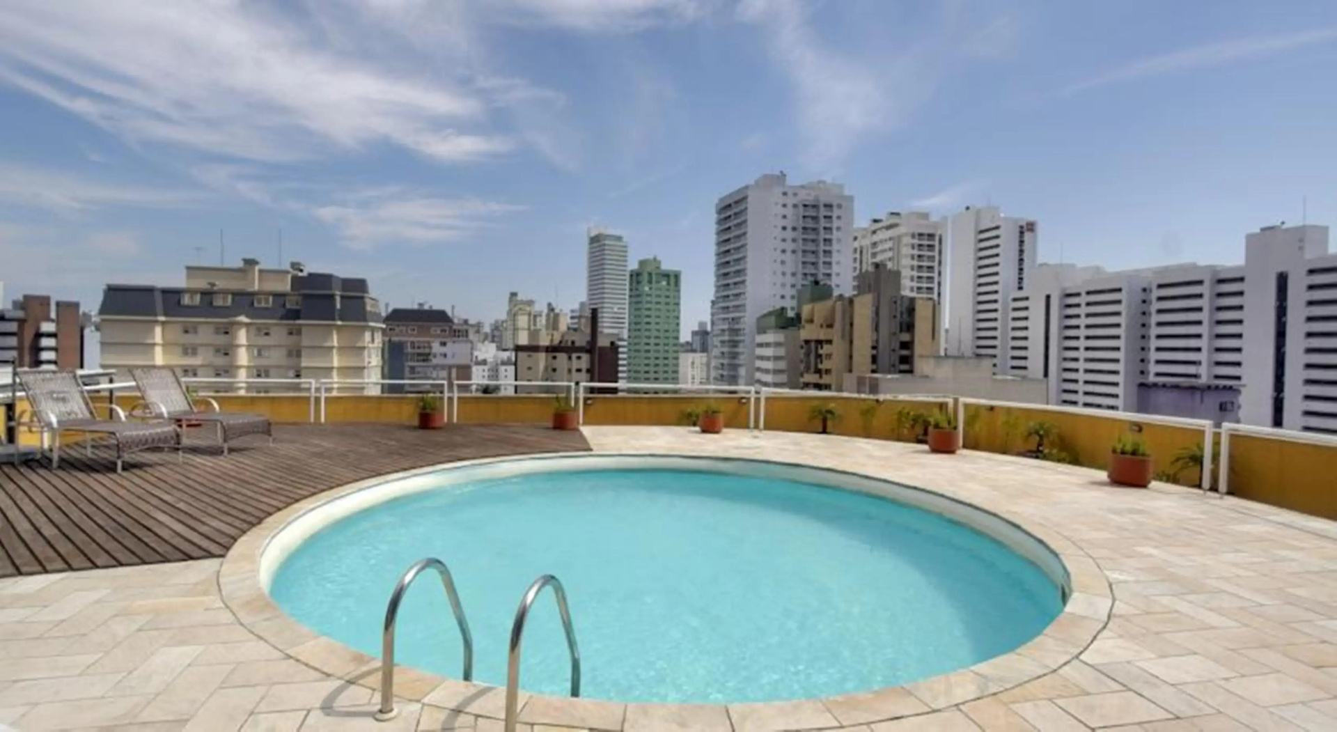 Foto - Bristol Brasil 500 Curitiba Batel