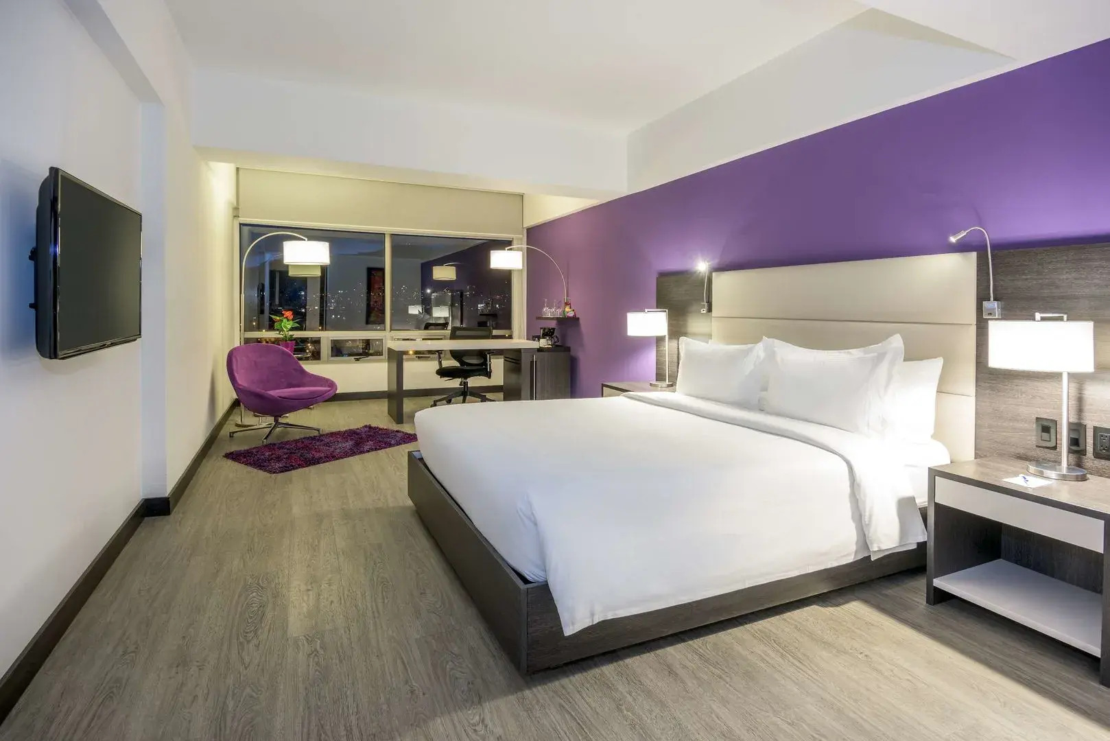 Photo - NH Bogota Urban 26 Royal